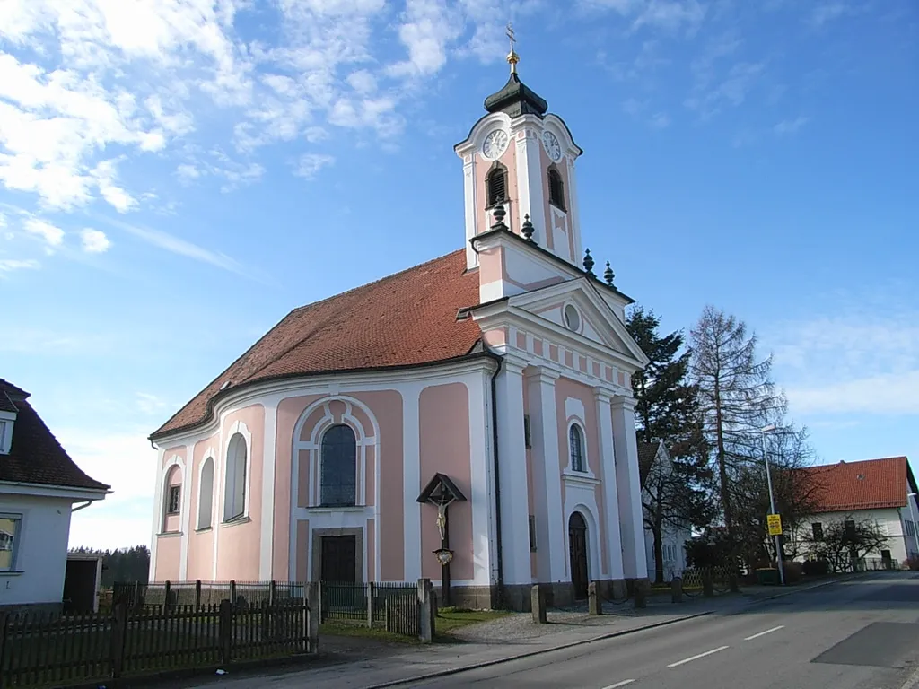 Dommelstadl, Holy Trinity Parish Church from north.