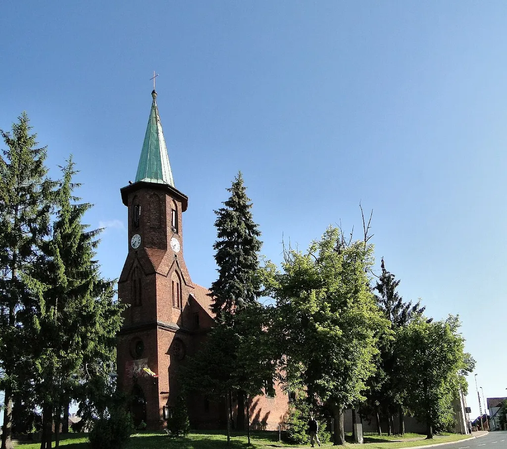Szczecin Warszewo, ul. Szczecińska 1 - kościół p.w. św. Antoniego (zabytek nr rejestr. 308)