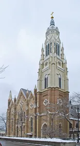 Holy Family Catholic Church