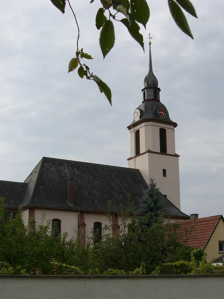 Protestantische Kirche in Römerberg-mechtersheim, erbaut 1949-52