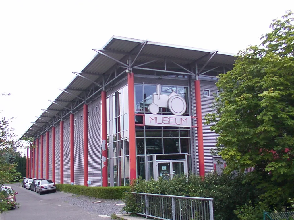 Paderborn: Deutsches Traktoren- und Modellautomuseum