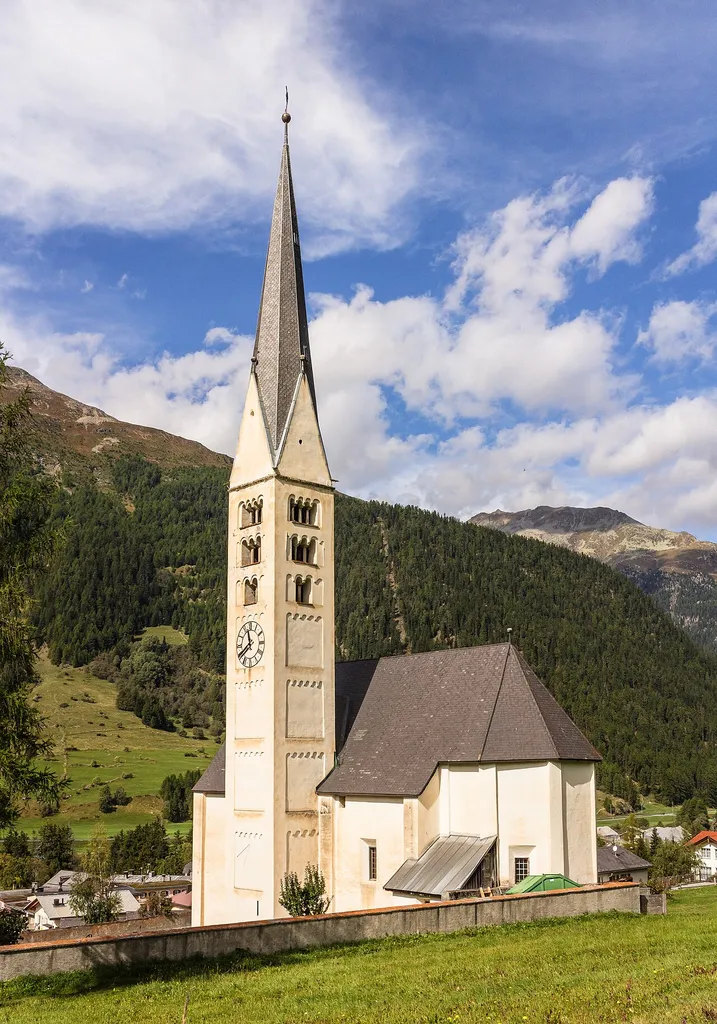 Zernez, tower of the Reformed Church San Mauritius.