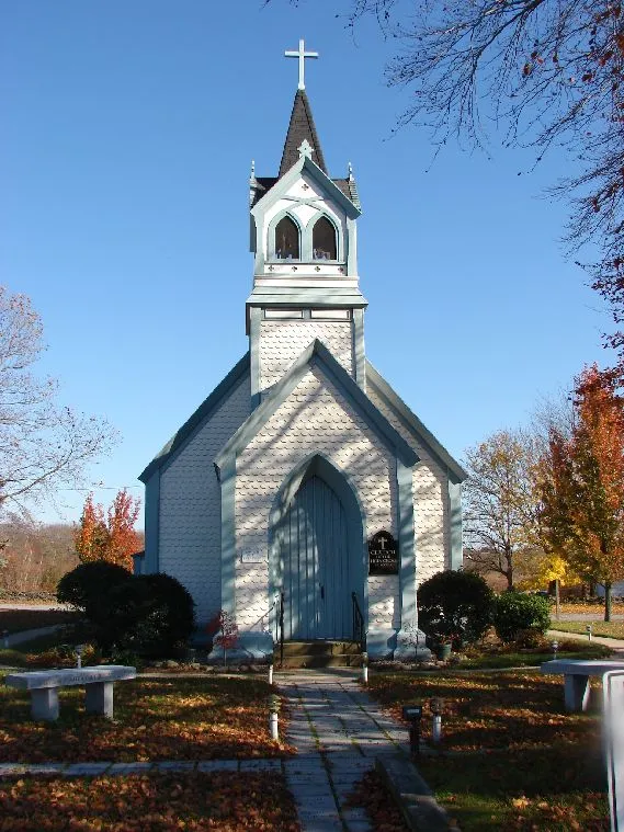 Photo of Church of the Holy Cross, Middletown, RI