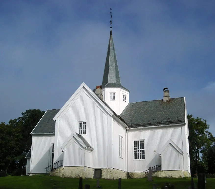 Vardal church