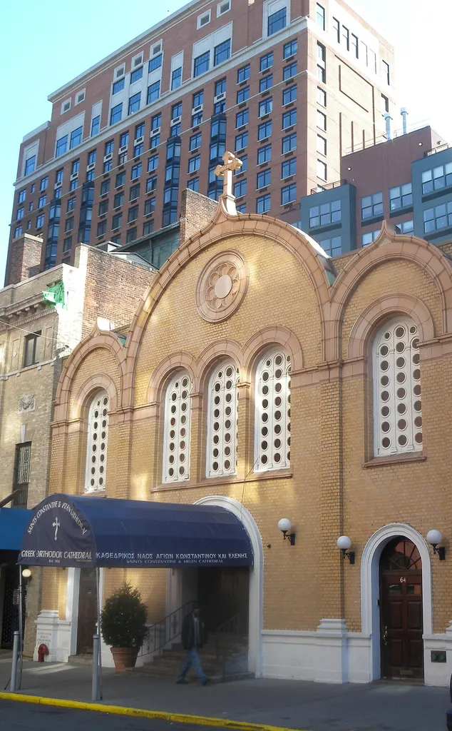 Looking southwest across Schermerhorn at Cathedral of Sts Constantine and Helena on a sunnny afternoon.