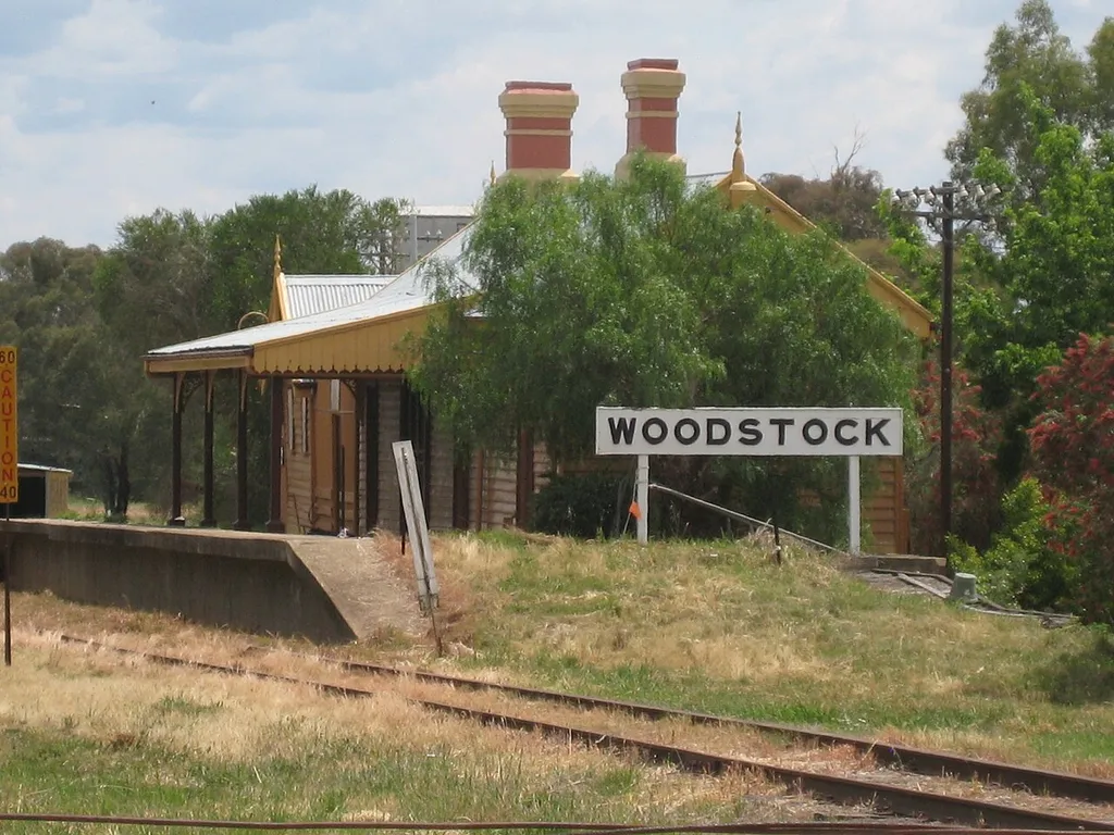 The train station at Woodstock, NSW, October 2015