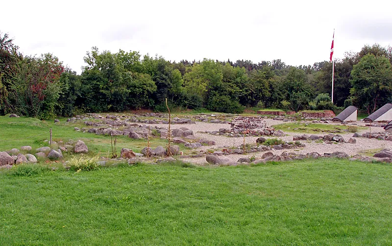 Øm Kloster ruiner af klosterkirken. (Gammel Rye Sogn, Tyrsting Herred, Skanderborg Amt)
