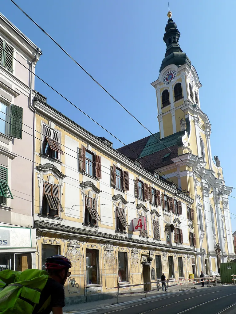 Kloster und Spital der Barmherzigen Brüder in Graz, Annenstraße.