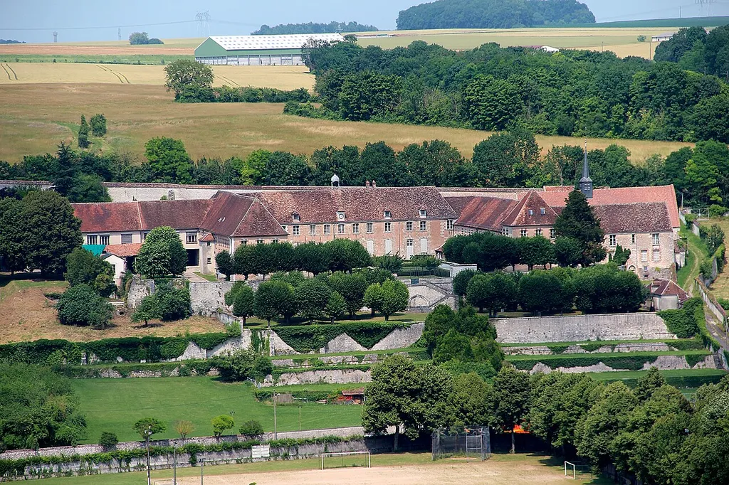 Provins (Île-de-France), former convent of Cordelières (13th century, 15th, 17th century).