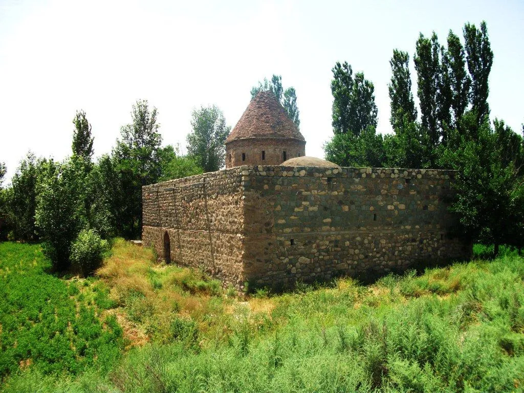 کلیسای قدیمی مهلذان.شهرخوی