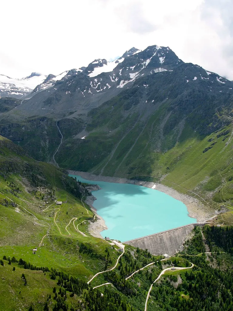 Cleuson Lake