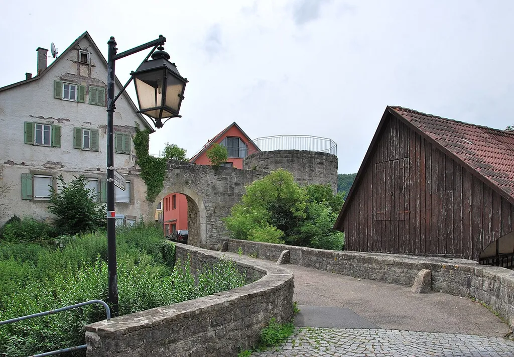Zufahrt zur Burg Nagelsberg (2012)
