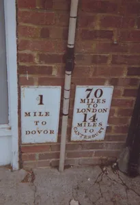 Milestone, London Road, Buckland, Nos 49 & 50