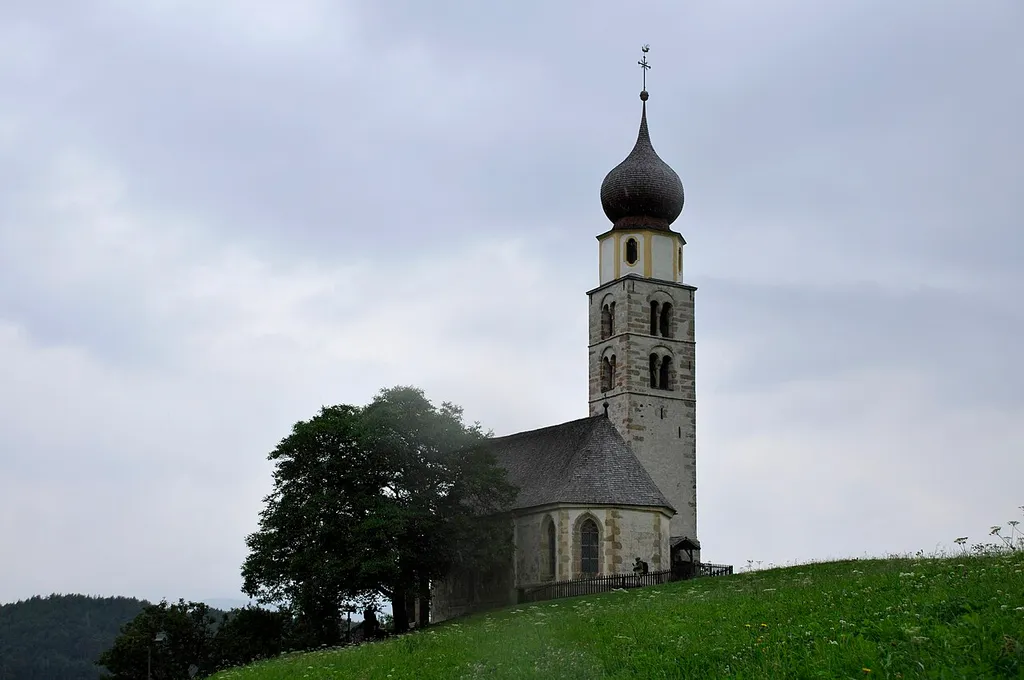 The church of ST. Valentin in en:Kastelruth