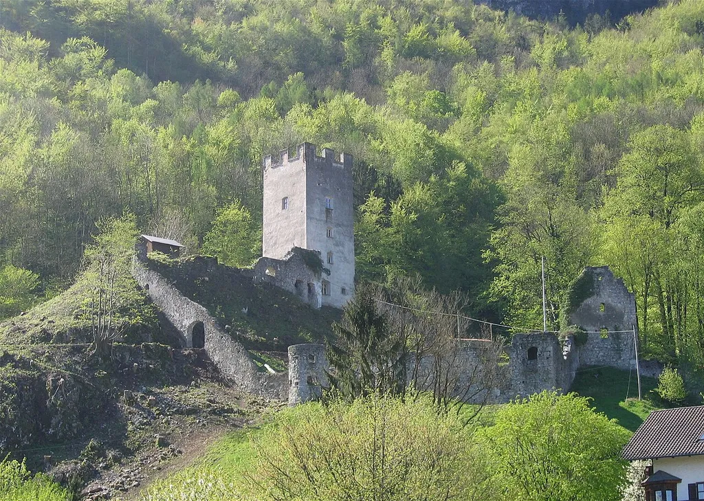 Burg Unter-Falkenstein, Flintsbach am Inn