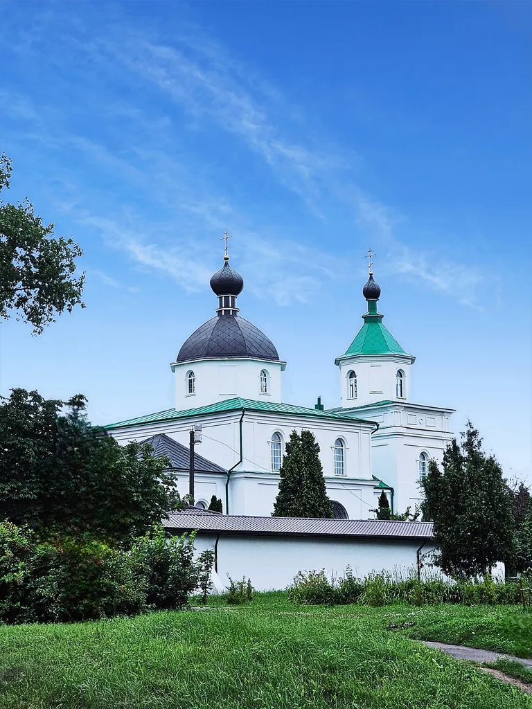 Петропавловская православная церковь в Сенице, под Минском, Беларусь.
