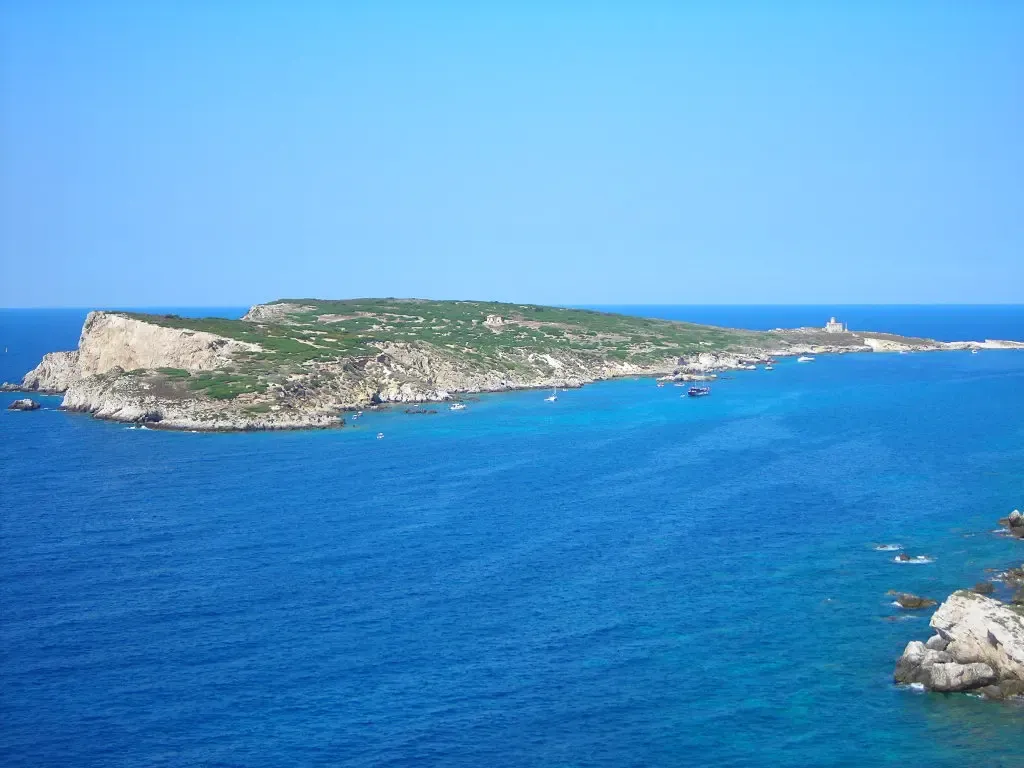 Isole Tremiti - Capraia vista da San Nicola