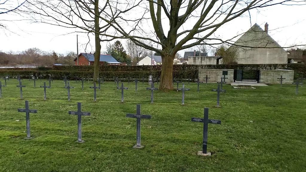 Cimetière militaire allemand de Béthencourt-sur-Somme 10