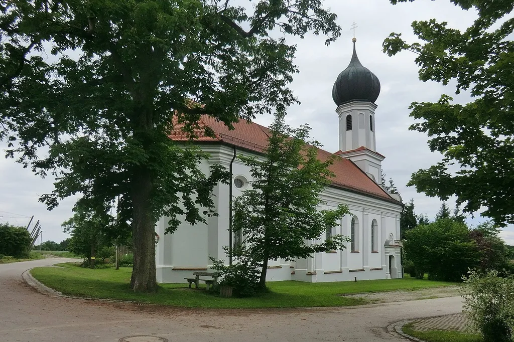 Pilgrimage Church of the Birth of Mary Native name Wallfahrtskirche Mariä Geburt Location Lohwinden, Wolnzach, Upper Bavaria, Germany Coordinates 48° 36′ 08.1″ N, 11° 35′ 36.06″ E Authority file : Q18716354 VIAF: 240517382 institution QS:P195,Q18716354