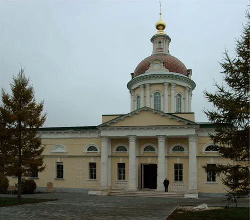 Коломна. Церковь Михаила Архангела