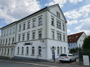 Bahnhofstraße 25, Werdau