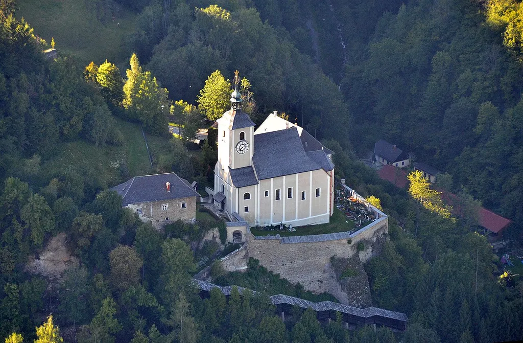 Kath. Pfarrkirche hl. Jakob der Ältere, Unzmarkt-Frauenburg, Bezirk Murtal, Steiermark, Österreich.