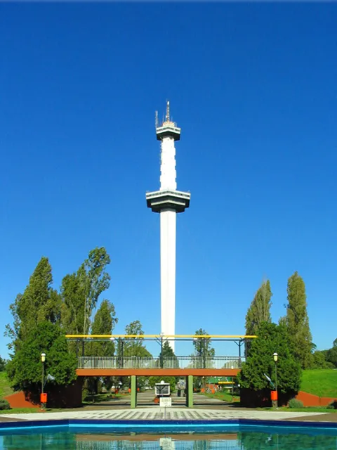 Entrada principal del Parque de Diversiones de la Ciudad de Buenos Aires (Ex-Interama)