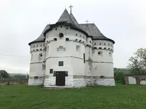 Church of the Protection of the Theotokos, Sutkivci