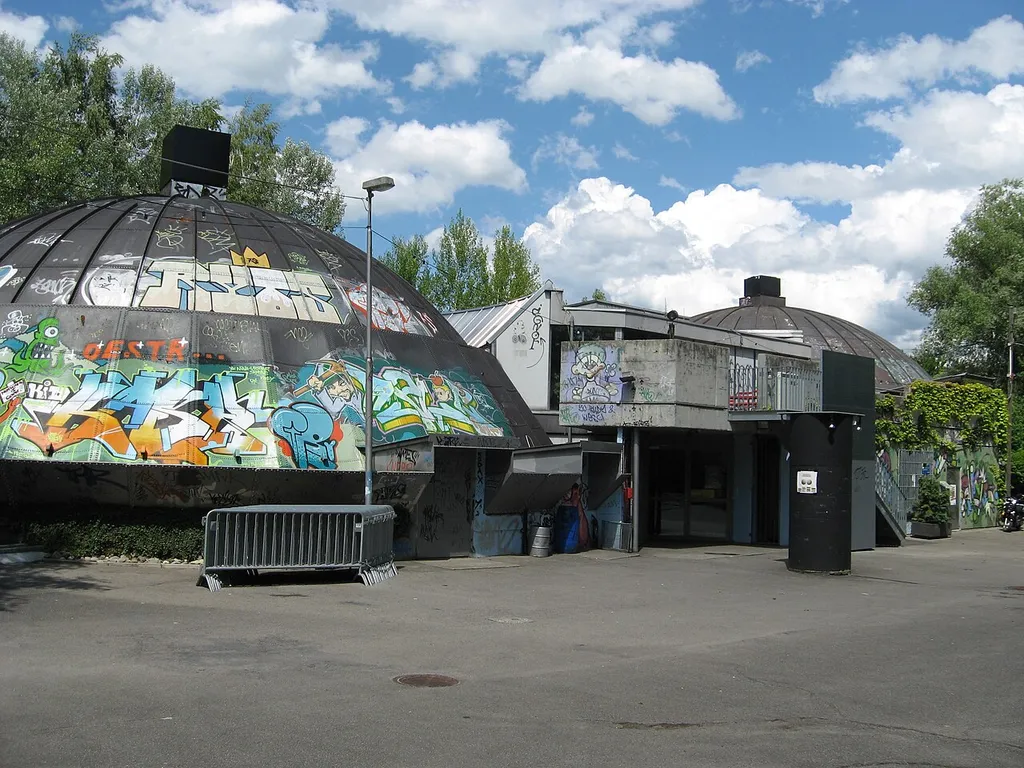 Youth centre “Gaskessel” in Berne