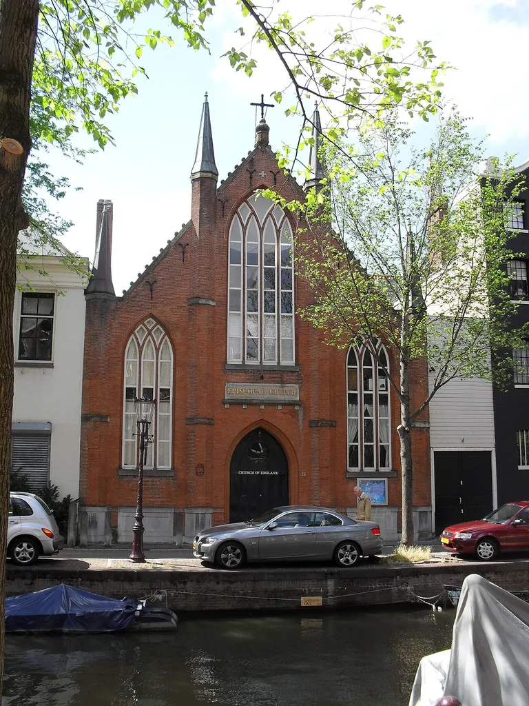 Engelse Episcopale kerk, Groenburgwal 42, Amsterdam.