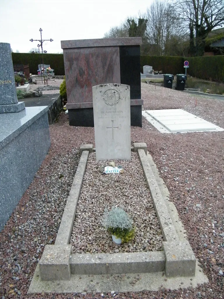 Surcamps, Somme, France, soldat allié I. K. Matheson, mai 1940, 31 ans, tombe du Commonwealth dans le cimetière.