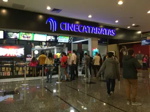 Cine Cataratas