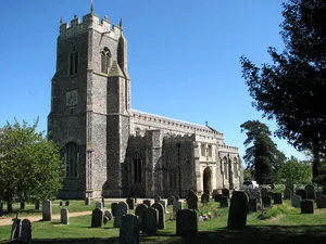 Church of the Holy Trinity, Loddon