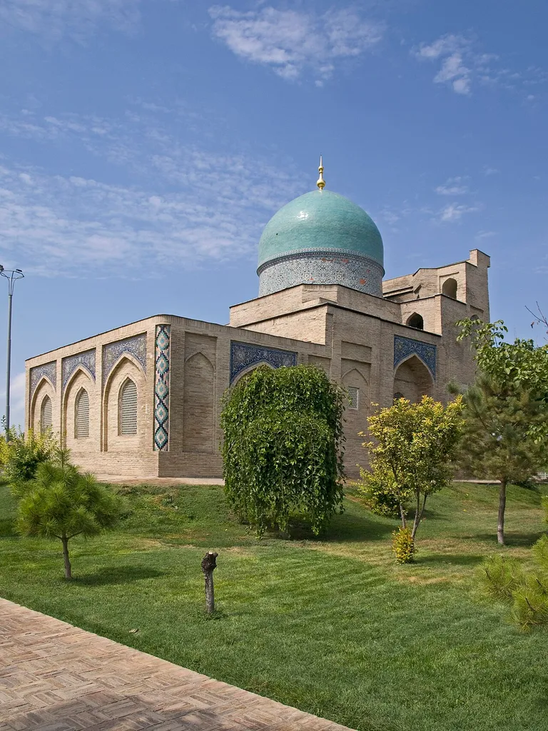 Rear view of Kaffal Shashi Mausoleum, Tashkent