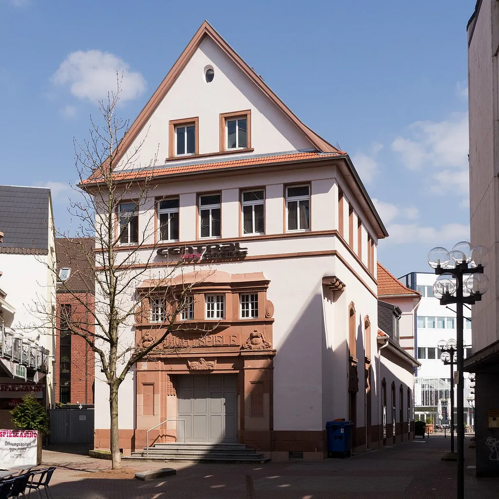 Außenansicht der Rückseite des Central-Kino in Kaiserslautern