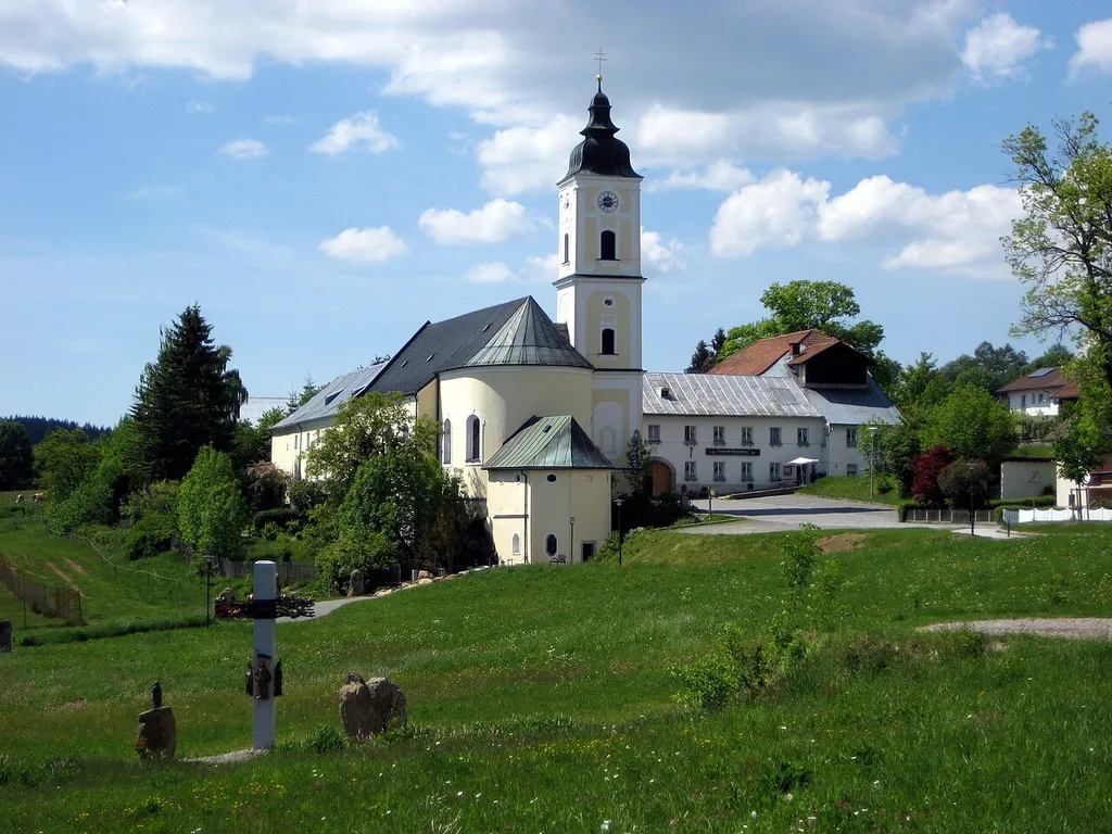 Abbey Sankt Oswald in Sankt Oswald-Riedlhütte