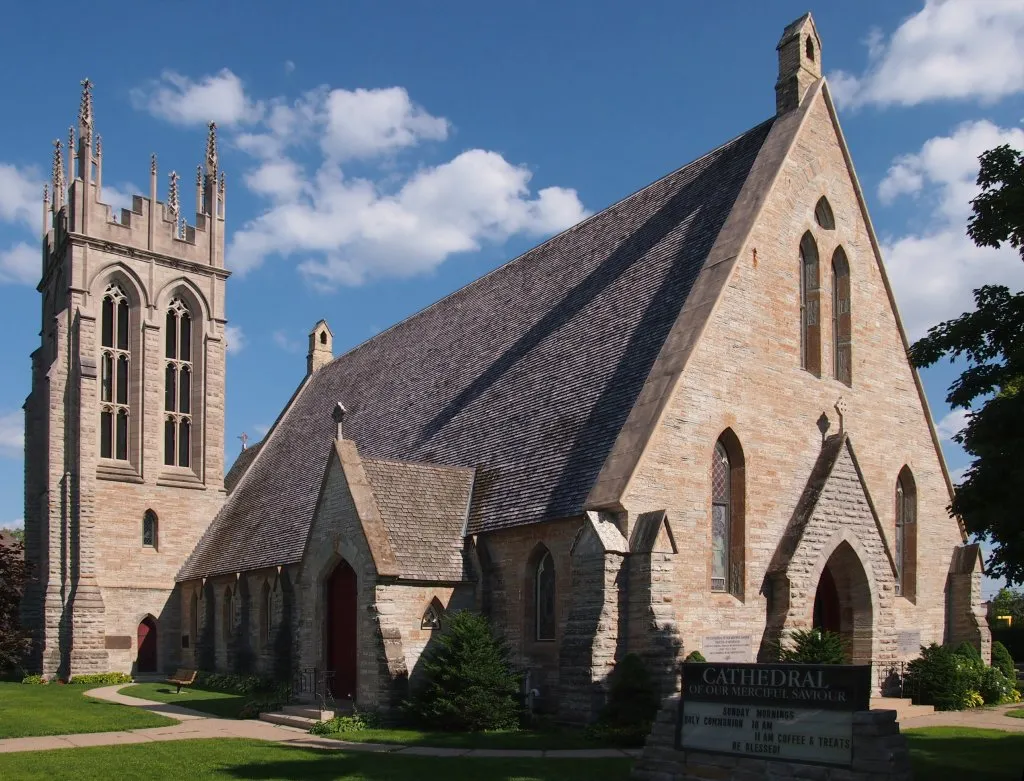 en:Cathedral of Our Merciful Saviour, Faribault, Minnesota, USA. Photo taken from the northwest standing on a stepstool, corrected for tilt distortion.