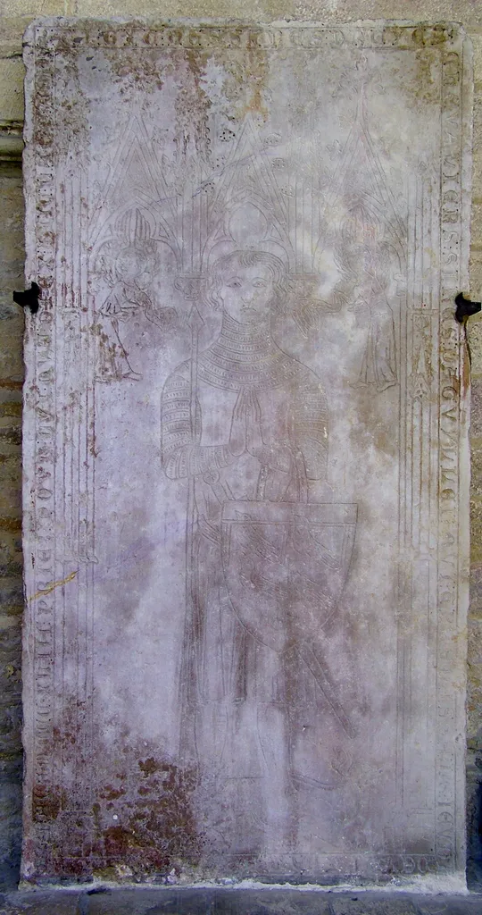 A knight's tombstone in the Cathédrale Saint-Bénigne in Dijon.