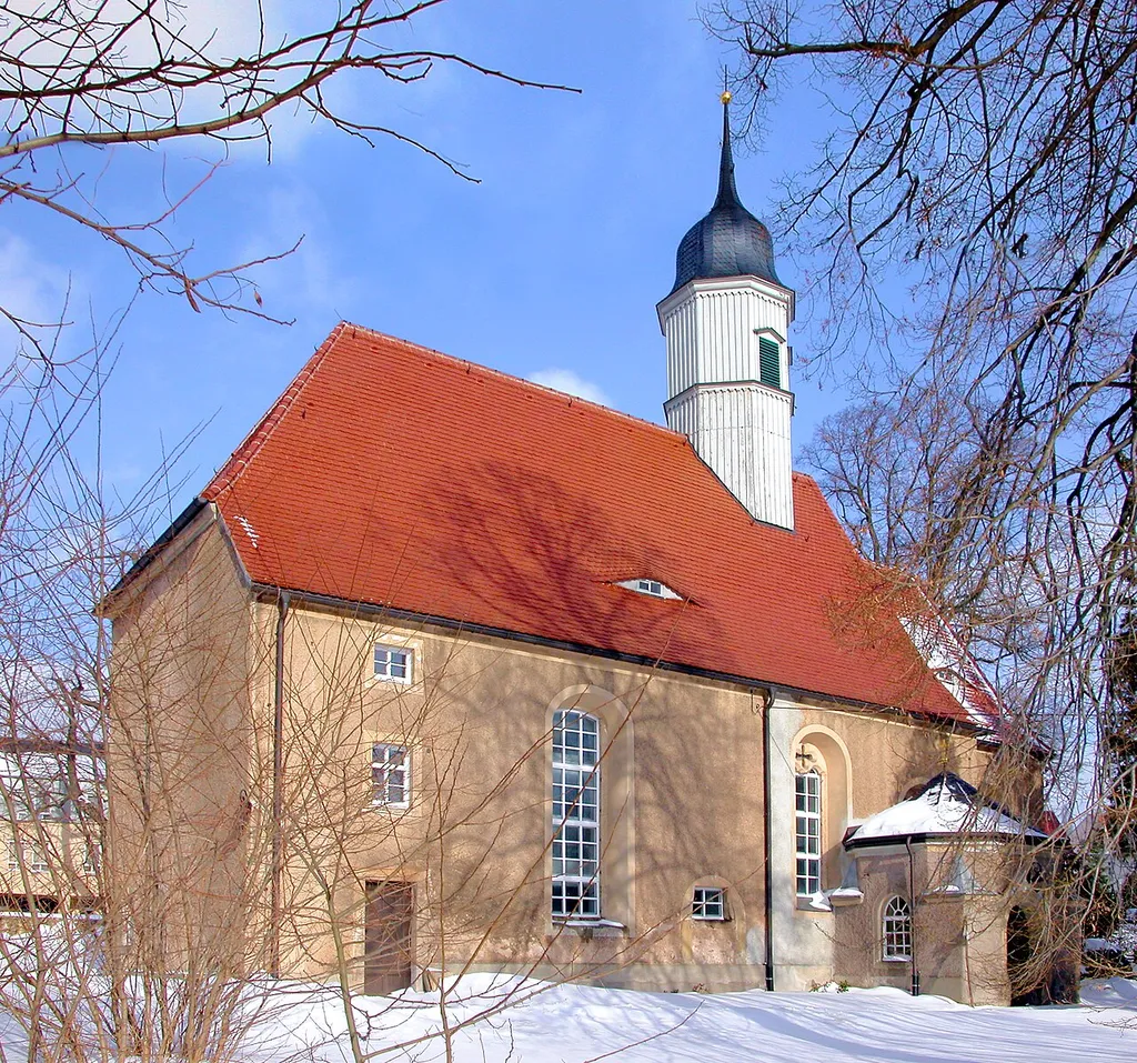 30.01.2010 01734 Rabenau: Evangelische St. Egidien Kirche (GMP: 50.962942,13.641054) am Markt. Einschiffiger Renaissancebau (1642). Sicht von Südwesten. [DSCN40375-40376.TIF]20100130050MDR.JPG(c)Blobelt
