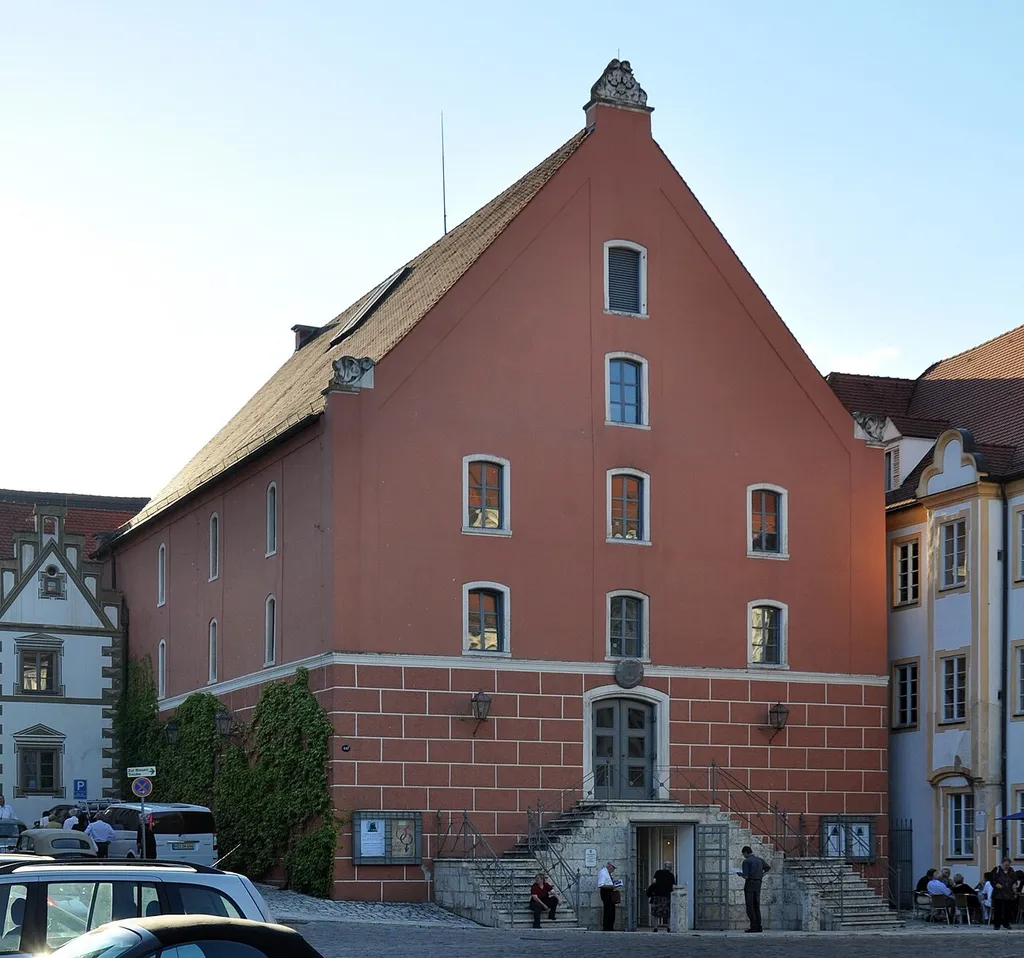 Neuburg an der Donau, Stadttheater