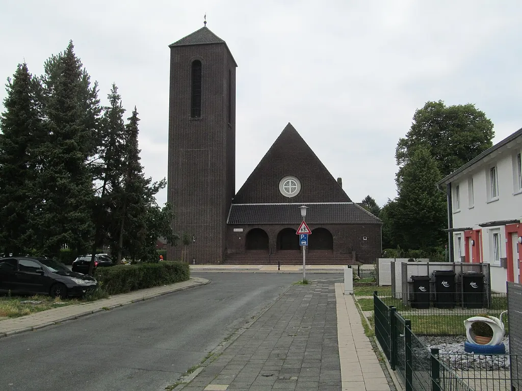 Blick aus der Elbinger Straße in Hamm auf die Johanneskirche