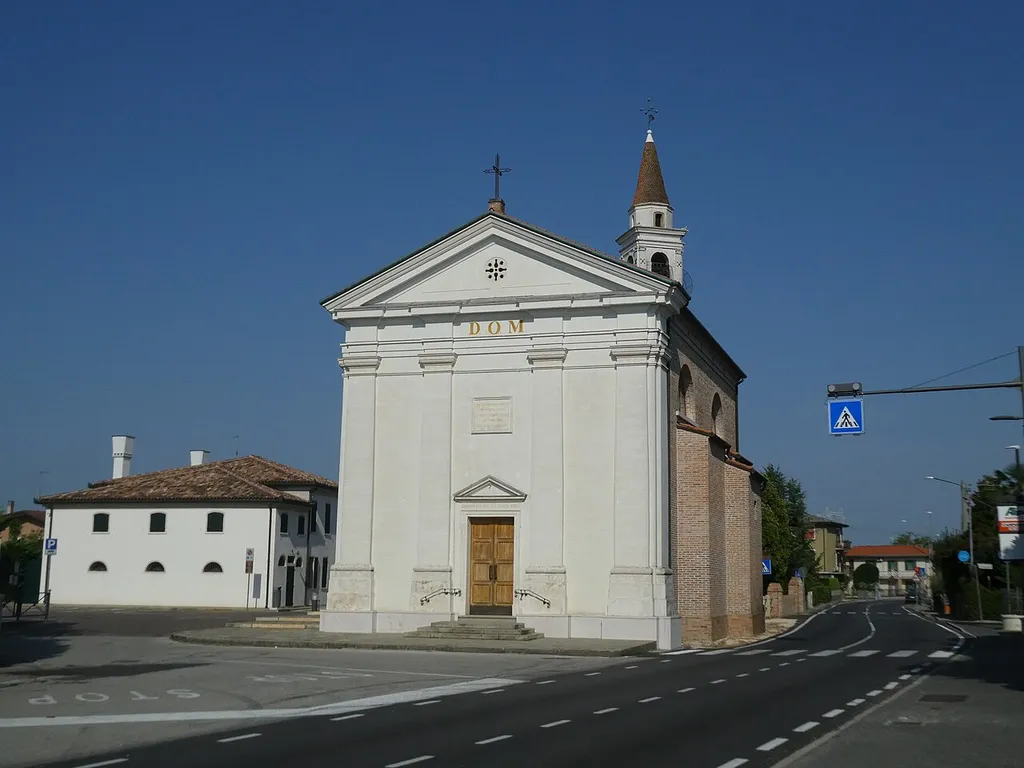Prozzolo (Camponogara, Veneto, Italy), Saint Michael church