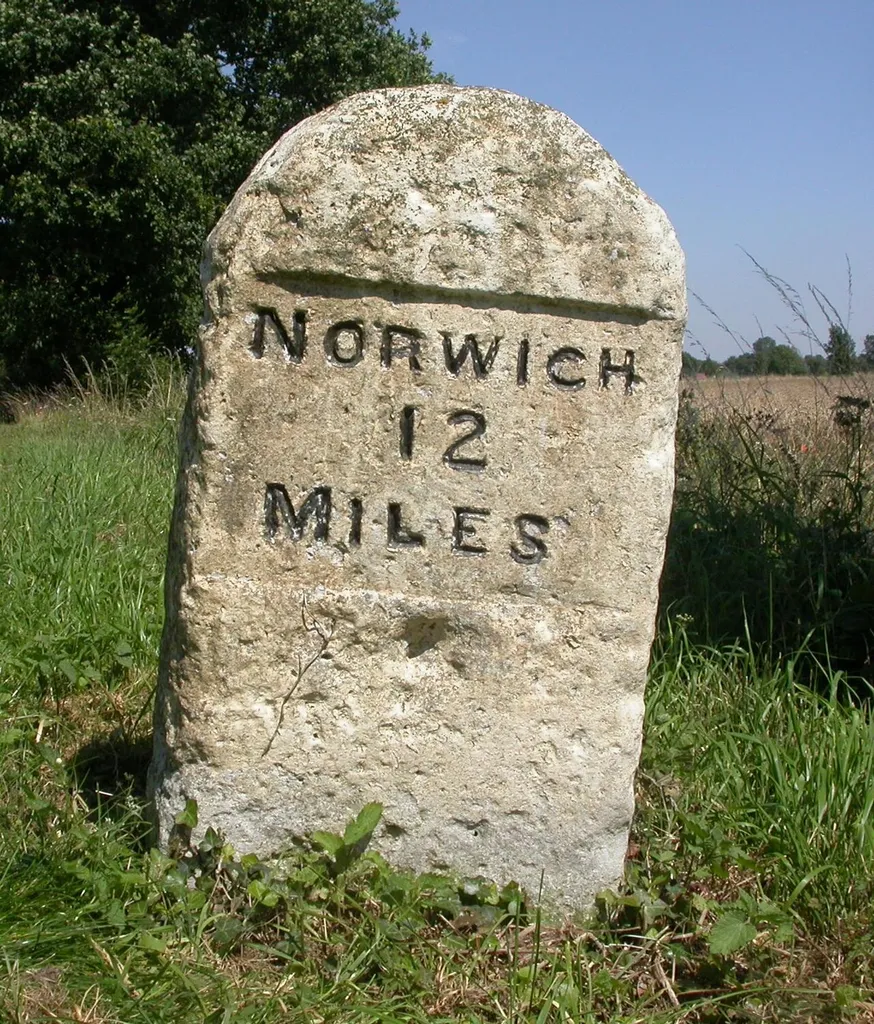 Old Milestone by the B1172, London Road, Wymondham parish