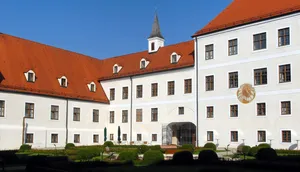 Klosterbauten