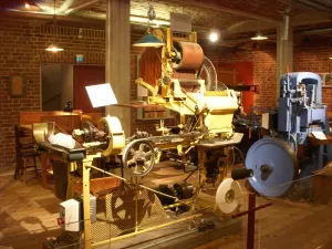 Snus and match museum