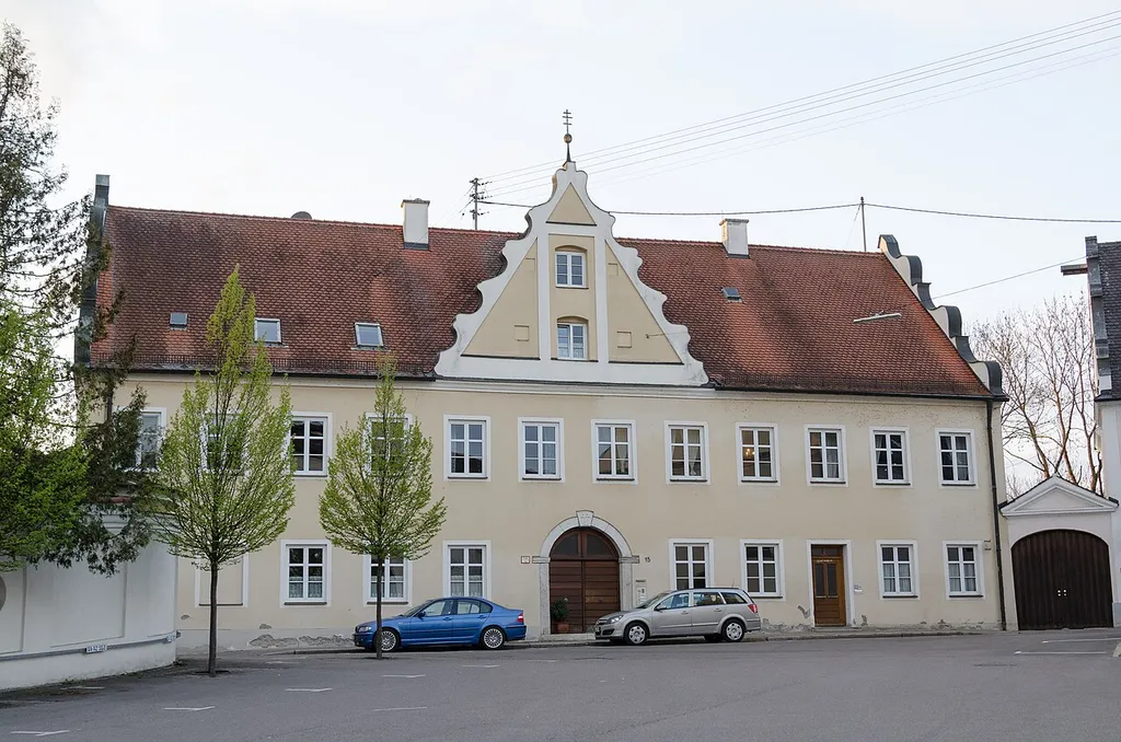 Donauwörth, Heilig-Kreuz-Straße 15