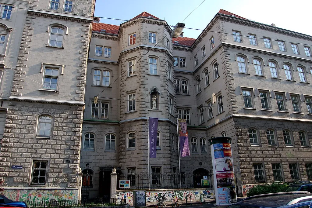 Notre Dame de Sion school and convent in Burggasse 35-41, Vienna's 7th district