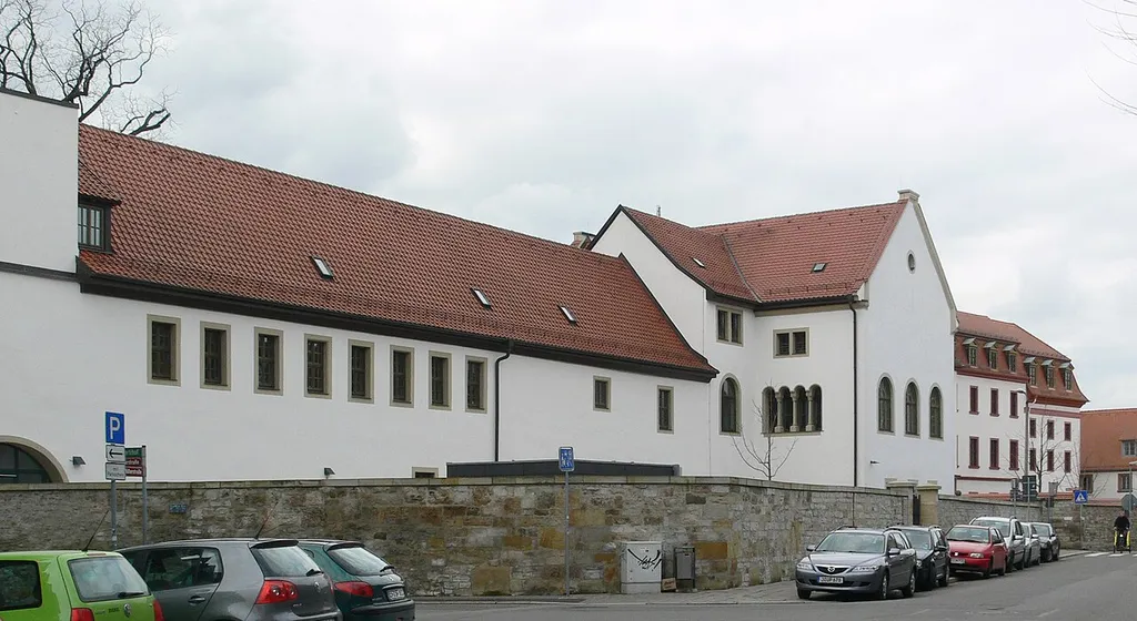 Erfurt, "Valentinerhof" in der Barfüßerstraße, von Mitte des 17. Jh. bis 1822 Kloster der Augustinereremiten, beherbergt heute Ämter der Stadtverwaltung