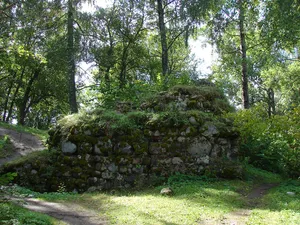 Volkenberga Castle ruins