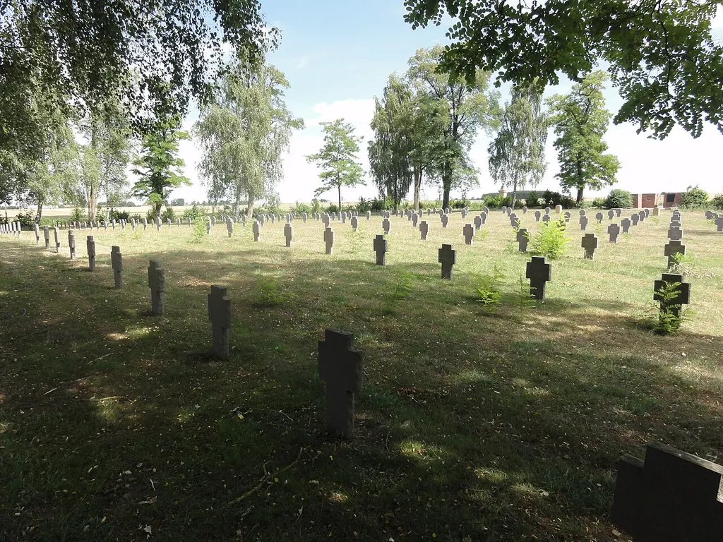 Amel-sur-l'Étang (Meuse) cimetière militaire allemand